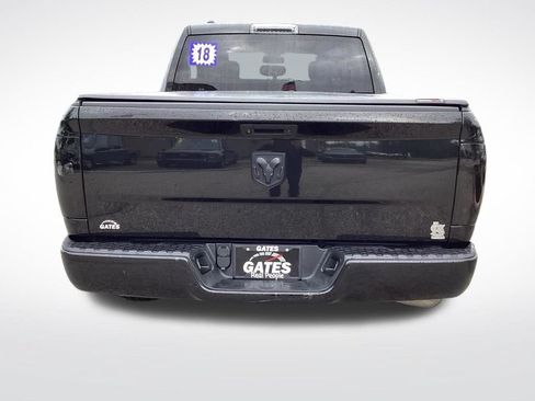 Used 2018 RAM 1500 Express AWD/4WD image 8