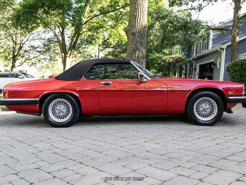 Used 1991 Jaguar XJS V12 Convertible RWD image 19