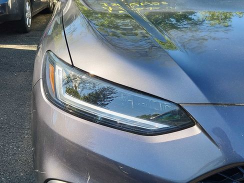 Certified 2024 Honda HR-V LX image 2