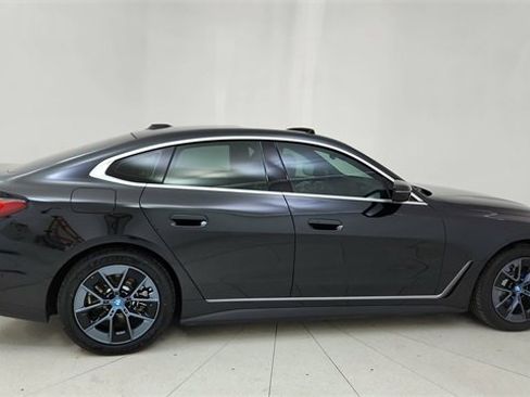 Used 2024 BMW i4 xDrive40i w/ Premium Package image 6