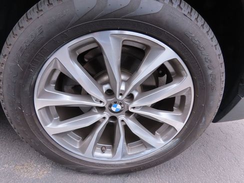 Used 2019 BMW X3 sDrive30i w/ Convenience Package RWD image 16