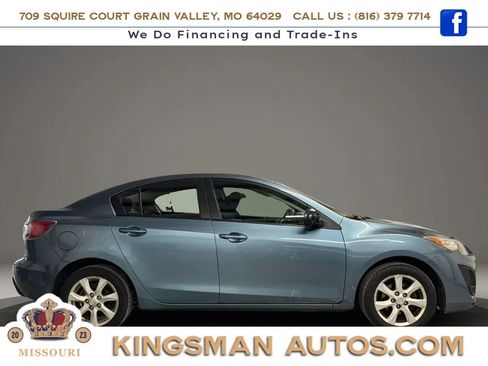 Used 2010 MAZDA MAZDA3 i Touring image 3