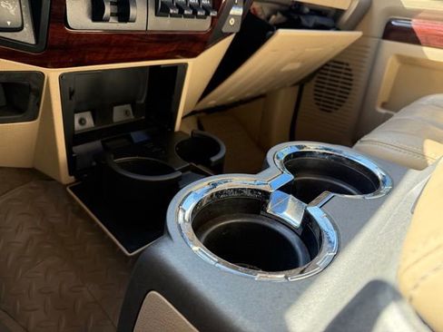Used 2009 Ford F350 4x4 Crew Cab Super Duty image 30