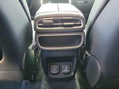 Used 2023 Genesis GV80 3.5T AWD/4WD image 13