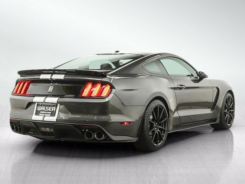 Used 2016 Ford Mustang Shelby GT350 w/ Technology Package RWD image 5