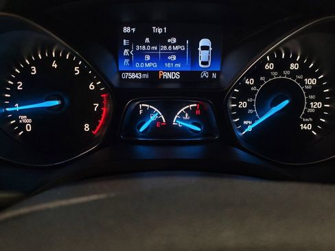 Used 2019 Ford Escape SE FWD image 23