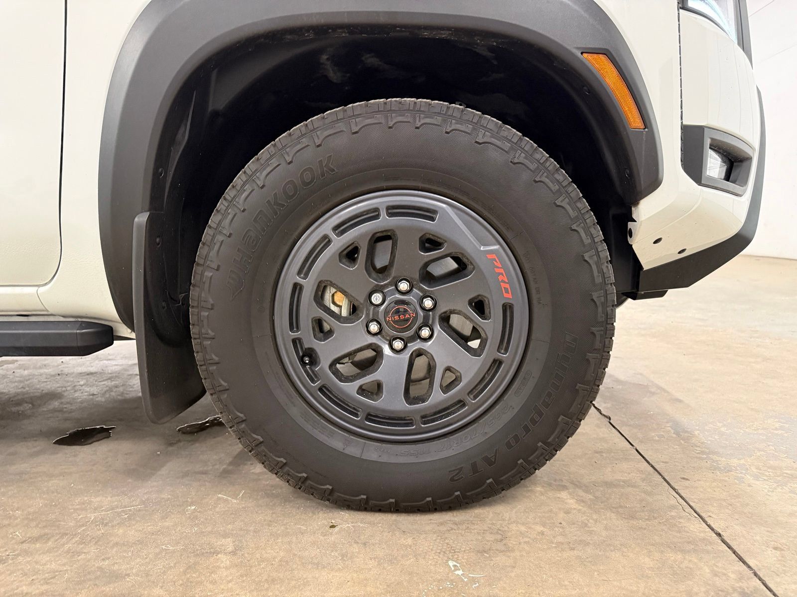 Used 2025 Nissan Frontier PRO-4X w/ Tow Package AWD/4WD image 25