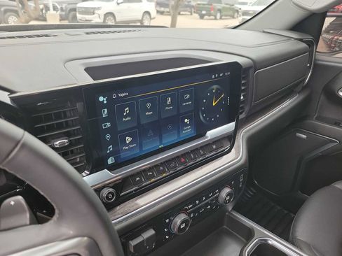 Used 2024 Chevrolet Silverado 1500 LTZ w/ Technology Package image 20