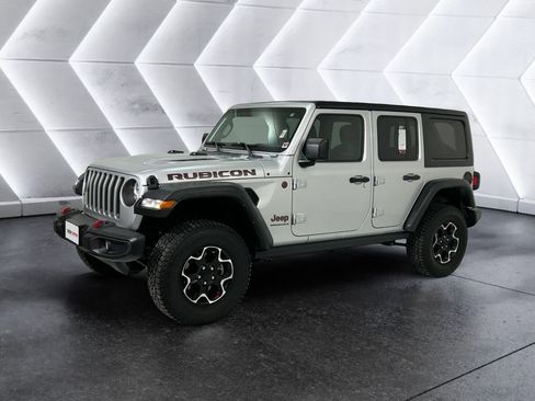 Used 2023 Jeep Wrangler Unlimited Rubicon image 3