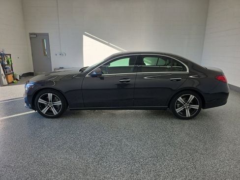 Used 2022 Mercedes-Benz C 300 Sedan image 2
