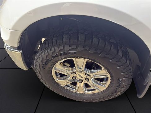 Used 2017 Ford F150 XLT w/ Equipment Group 302A Luxury image 22