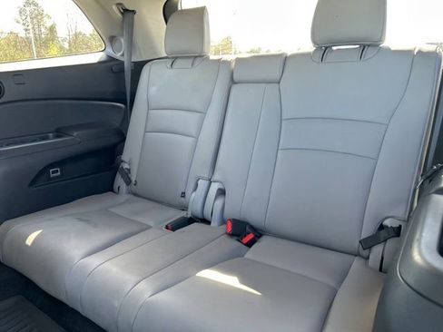 Used 2017 Honda Pilot Elite image 44