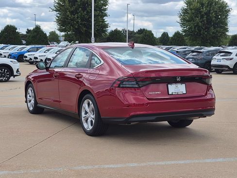 Used 2026 Honda Accord LX image 9