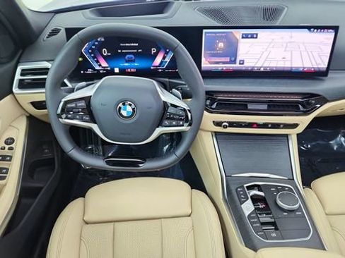 Used 2025 BMW 330i Sedan image 36