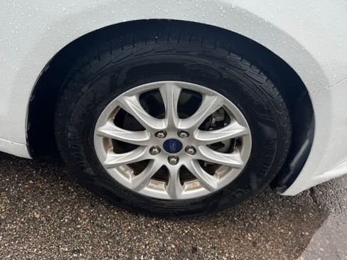 Used 2018 Ford Fusion S image 20