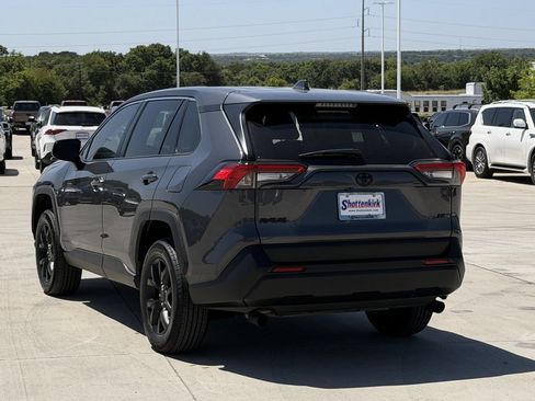 Used 2025 Toyota RAV4 LE FWD image 4