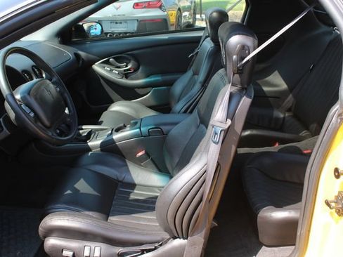 Used 2002 Pontiac Firebird Trans Am RWD image 31