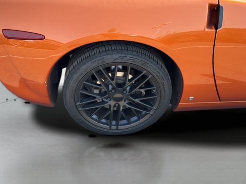 Used 2007 Chevrolet Corvette Coupe w/ Preferred Equipment Group RWD image 35
