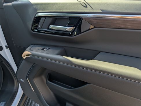 New 2026 Chevrolet Tahoe Premier image 37