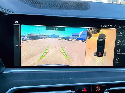 Used 2023 BMW X5 xDrive40i w/ Premium Package image 27