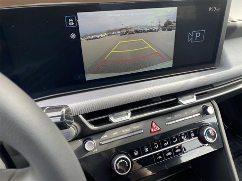 Used 2025 Hyundai Sonata SE image 17