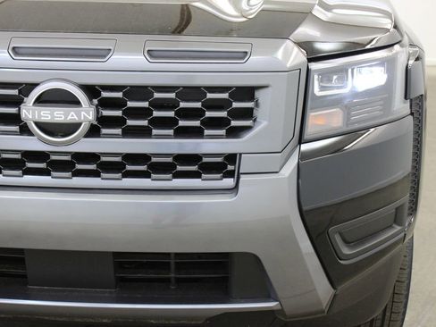 New 2026 Nissan Frontier SV w/ SV Convenience Package RWD image 8