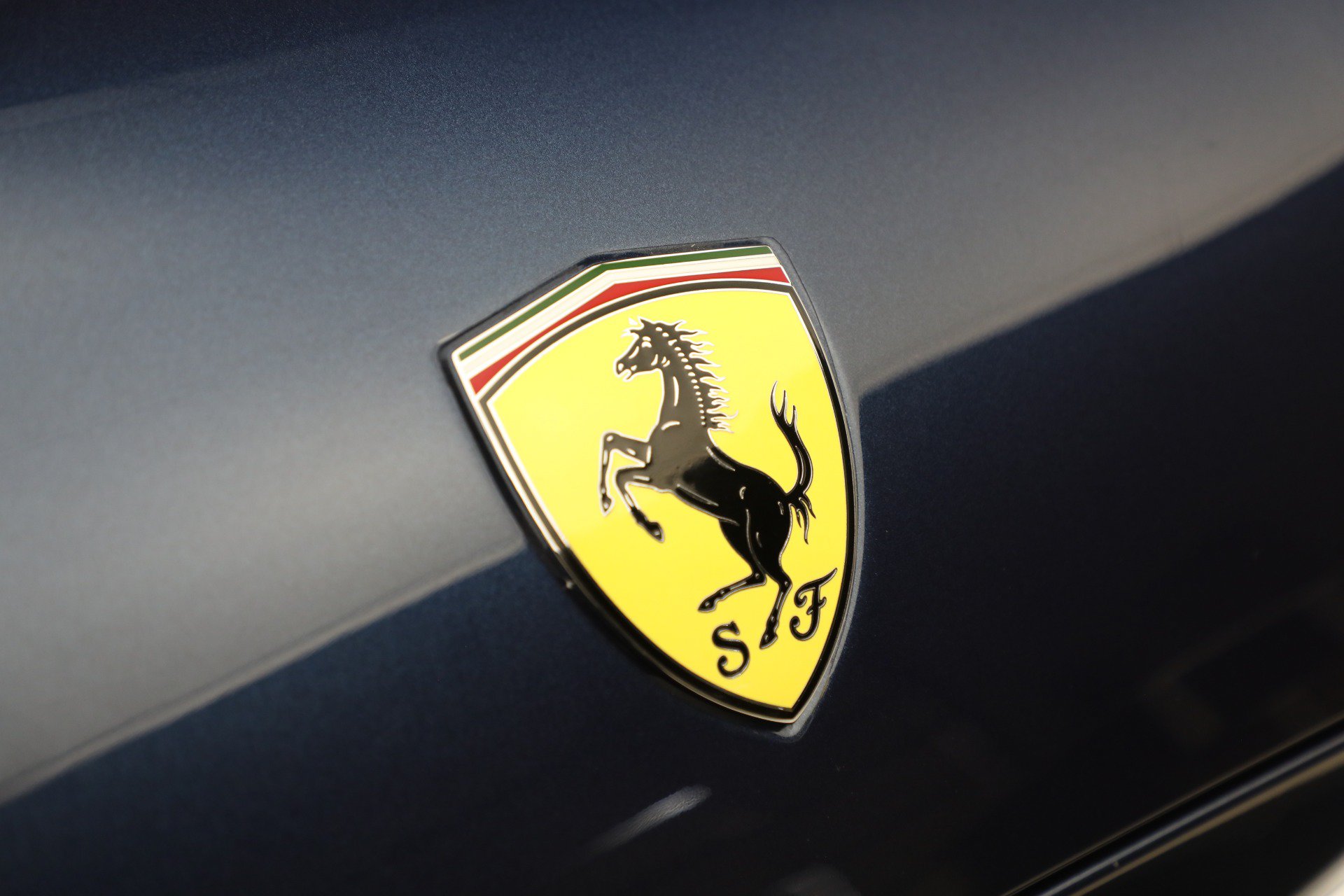 Certified 2025 Ferrari 12Cilindri RWD image 25