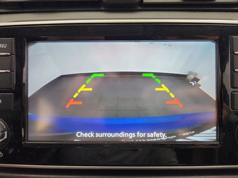 Used 2023 Nissan Versa S w/ Trunk Package image 19