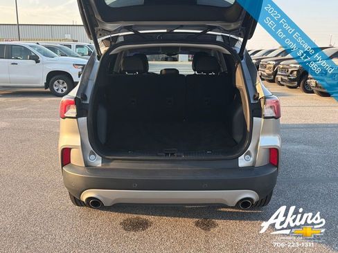 Used 2022 Ford Escape SEL FWD image 9