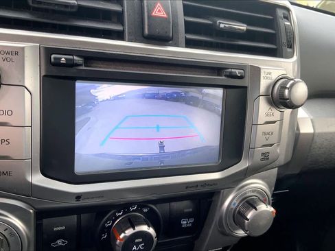 Used 2019 Toyota 4Runner SR5 image 26