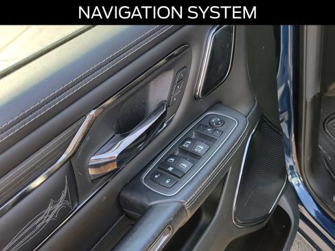 Used 2022 RAM 1500 Limited AWD/4WD image 18