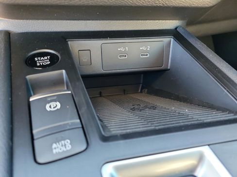 New 2026 Nissan Kicks SV image 28