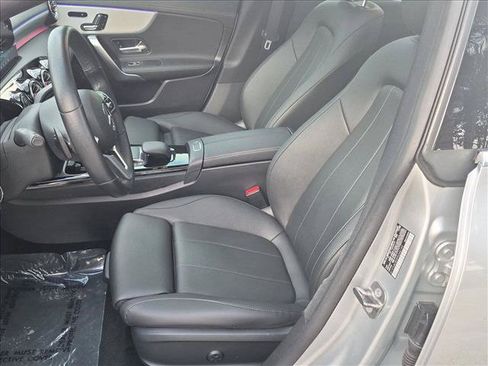 Used 2023 Mercedes-Benz CLA 250 image 16