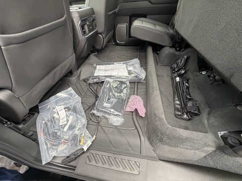 Used 2024 Chevrolet Silverado 3500 High Country w/ High Country Premium Package image 59