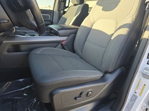Used 2022 RAM 1500 Big Horn image 4