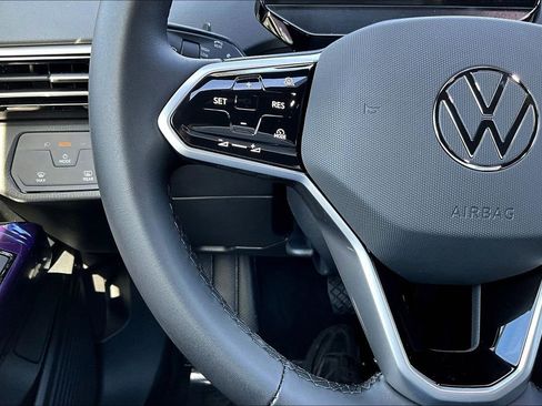 New 2026 Volkswagen ID.4 Pro image 10