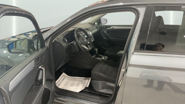 Certified 2024 Volkswagen Tiguan S AWD/4WD image 24