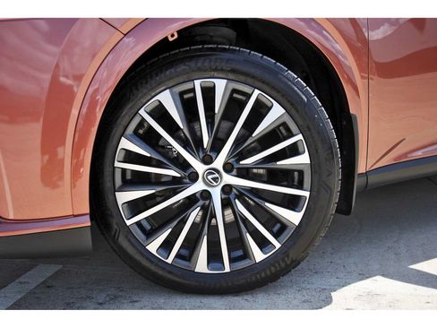 Used 2023 Lexus RX 350 Premium Plus w/ Accessory Package (Z1) AWD/4WD image 30