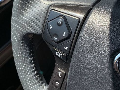 Used 2021 Toyota 4Runner Venture w/ Moonroof Package AWD/4WD image 24