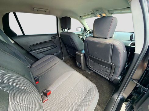 Used 2017 GMC Terrain SLE FWD image 26