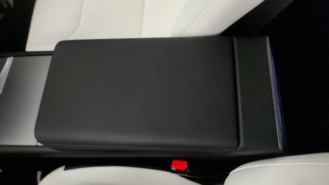 Used 2026 Tesla Model Y 2WD image 73