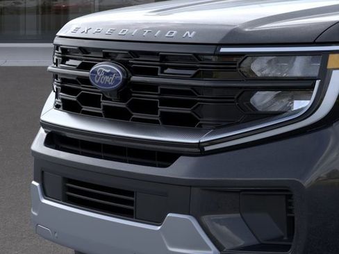 New 2026 Ford Expedition Max Platinum w/ Platinum Ultimate Package AWD/4WD image 17
