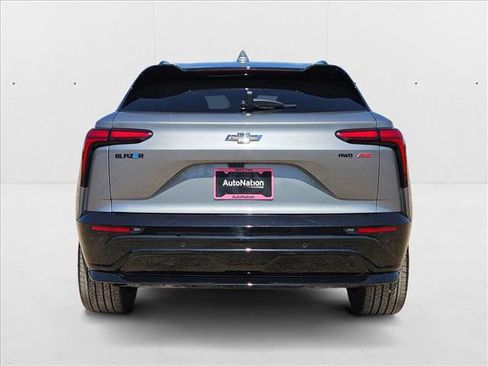 Used 2024 Chevrolet Blazer EV RS image 6