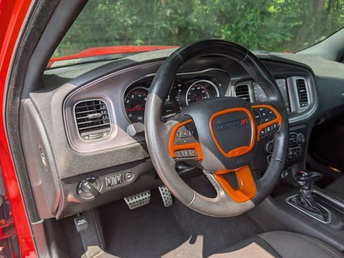 Used 2023 Dodge Charger GT w/ Technology Group RWD image 32