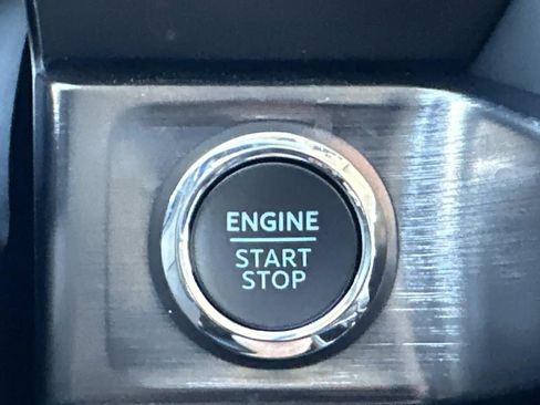 New 2026 Ford F250 Lariat w/ Black Appearance Package AWD/4WD image 22