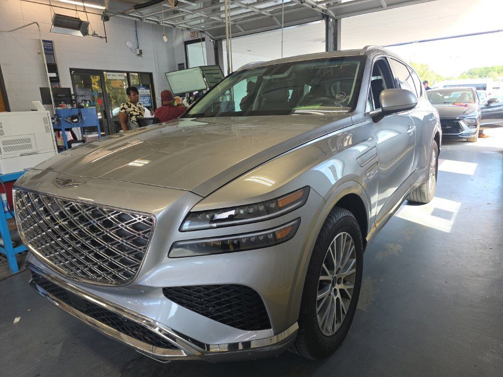 Used 2025 Genesis GV80 2.5T Standard AWD/4WD image 1