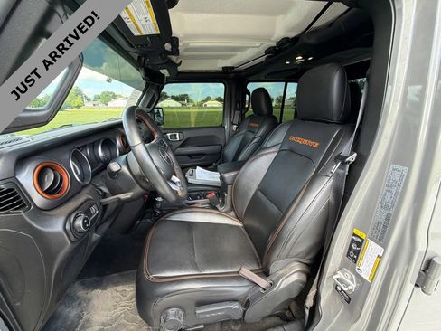 Used 2023 Jeep Gladiator Mojave w/ Cold Weather Group AWD/4WD image 12