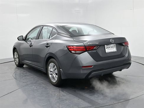 Used 2024 Nissan Sentra S image 6