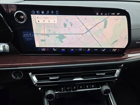 New 2026 Chevrolet Traverse Z71 w/ Driver Confidence Package image 13