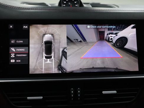 Used 2021 Porsche Cayenne GTS image 16